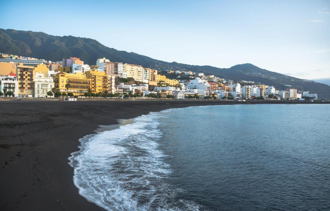 Habitacion Con Bano Privado En Un Piso Con Familia Santa Cruz de la Palma  Luaran gambar